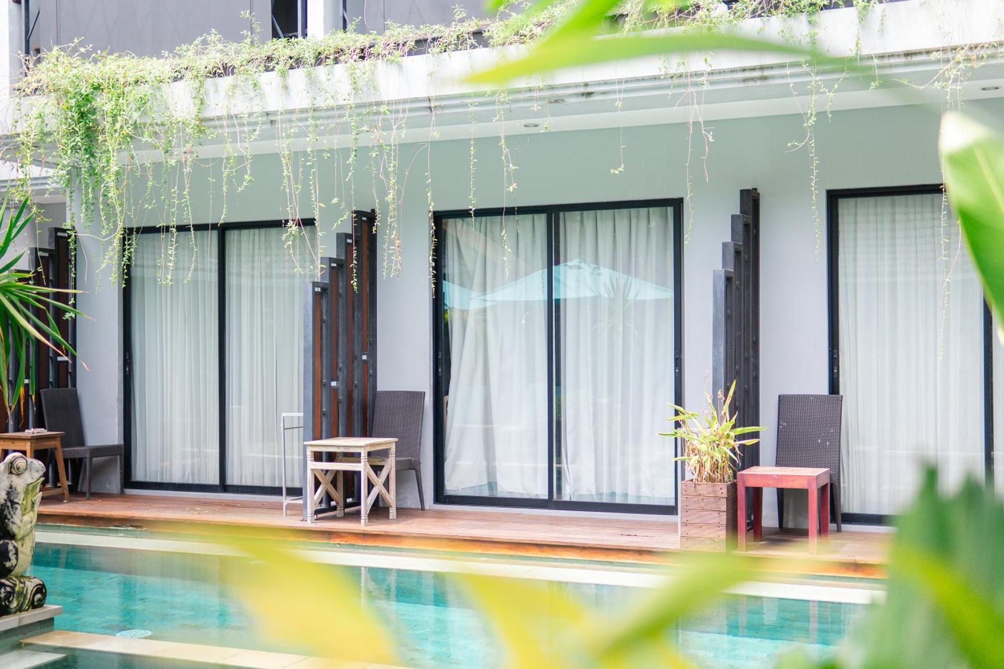 Gemini Star Hotel Kuta Lombok Exteriör bild