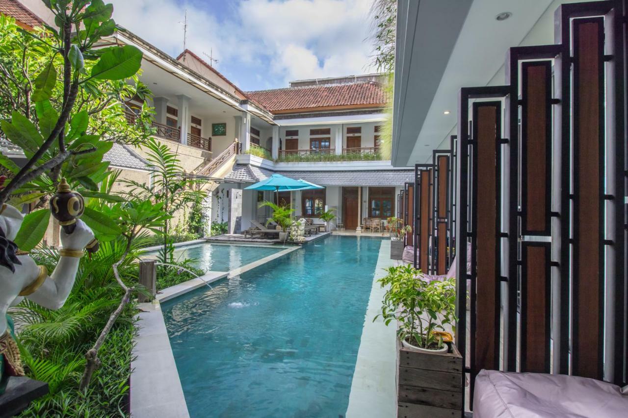 Gemini Star Hotel Kuta Lombok Exteriör bild